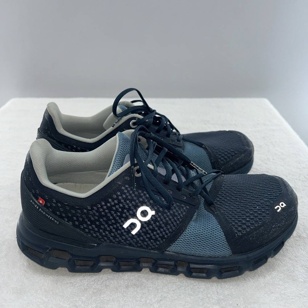 On Cloudstratus Shoes woman's Size 9 Blue CloudTec Running Sneakers - Picture 3 of 8